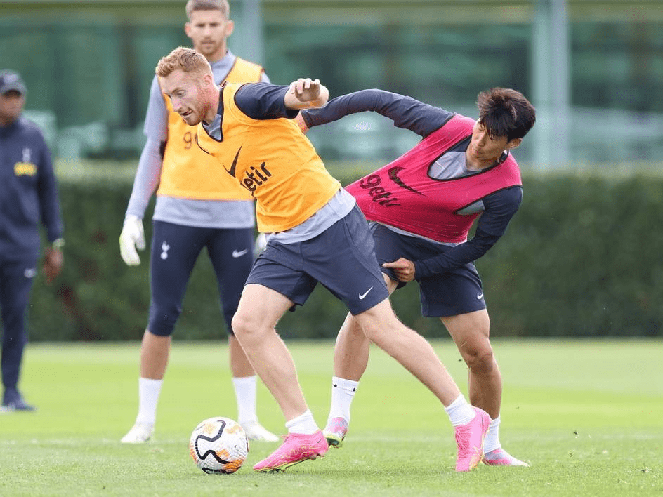 他用冷静谈 他用冷静谈